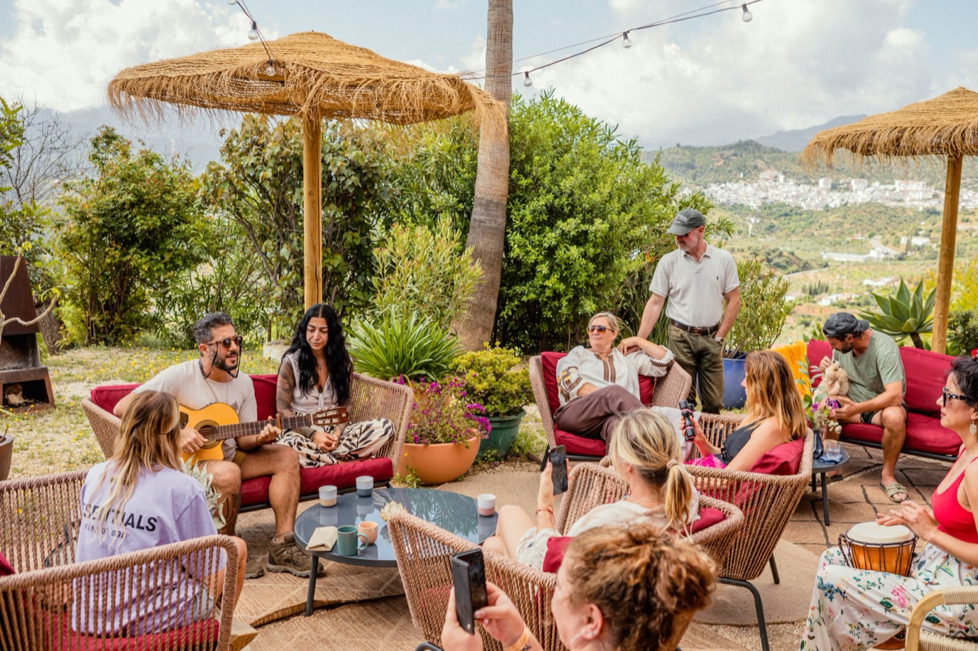 The afternoon lounge with live music in the sun